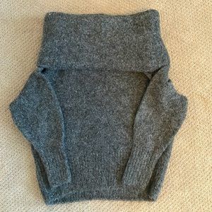 H&M Grey Off the Shoulder Sweater, Size S
